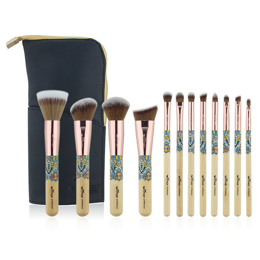 "Lovely Me" makeup brushes       (12 piece set)